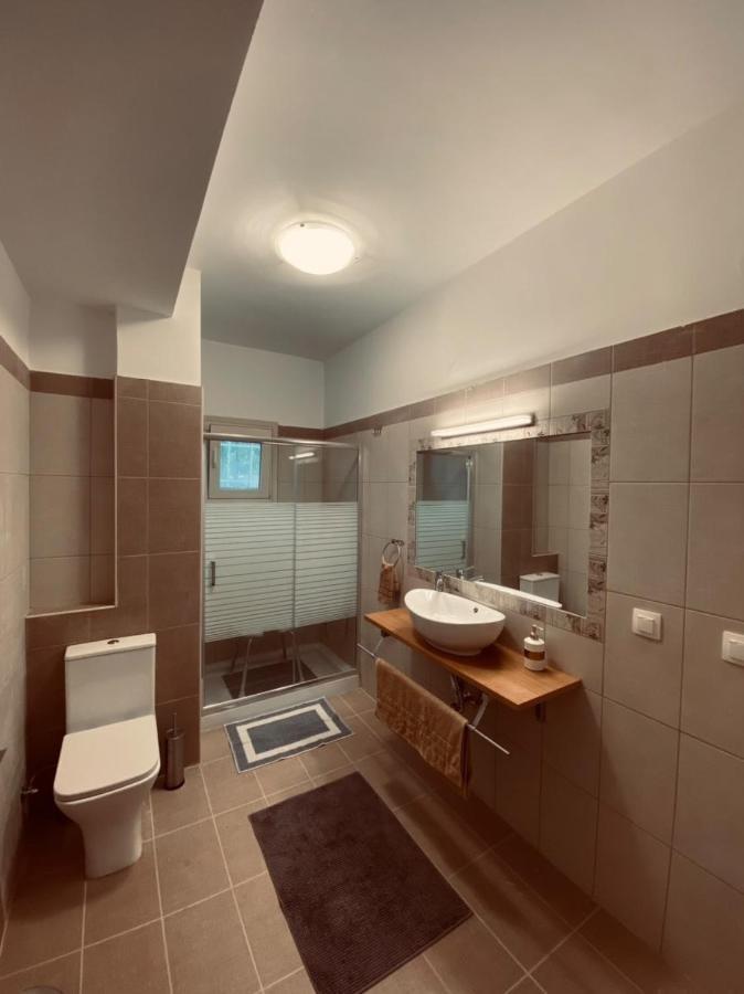 River House Apartment Potamos  Bagian luar foto