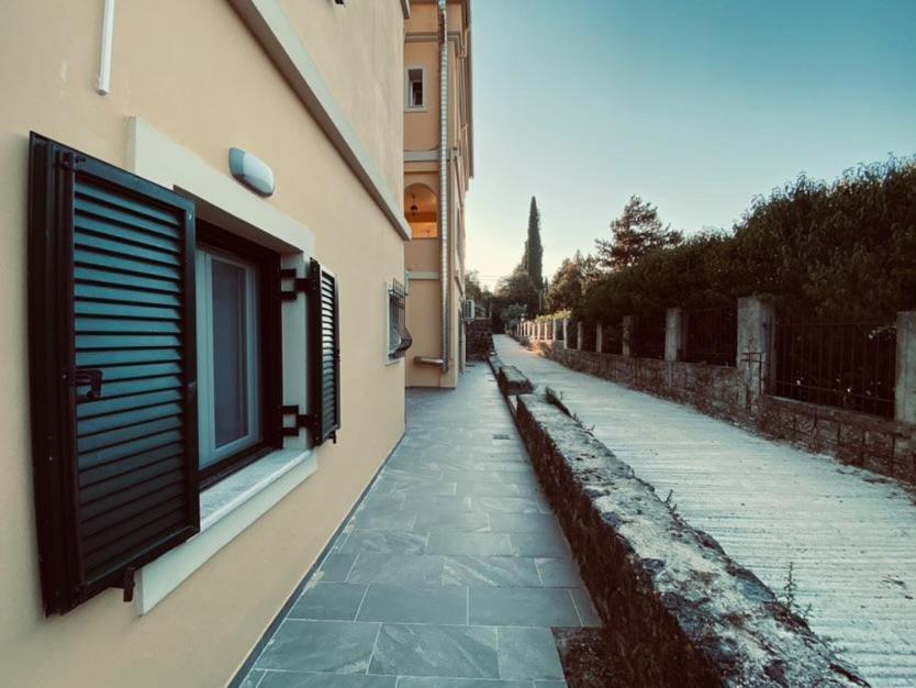 River House Apartment Potamos  Bagian luar foto